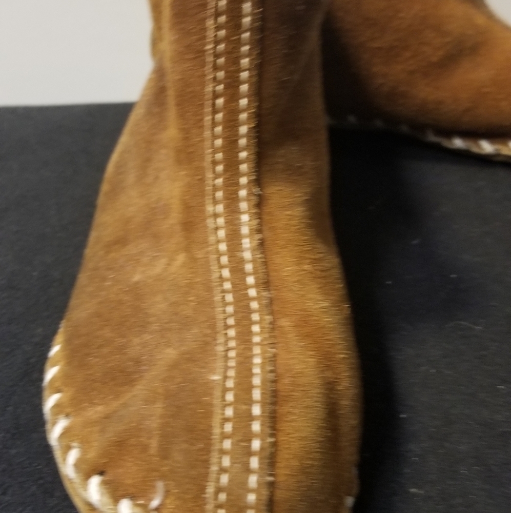 Suede leather handsewn moccasin slippers